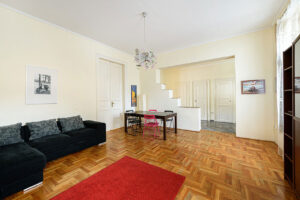 Budapest Oktogon apartment
